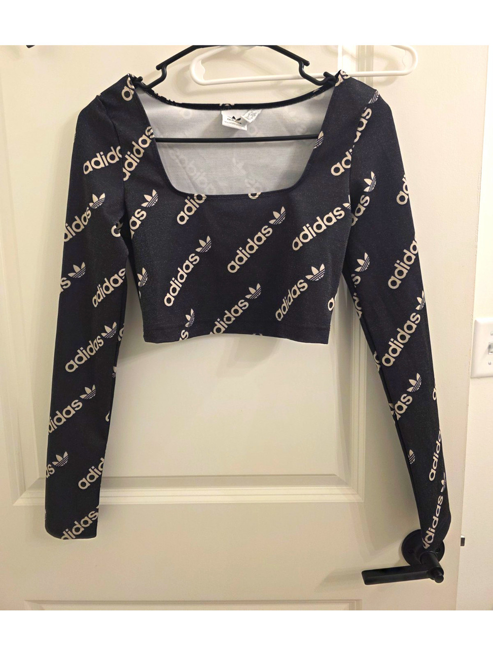 Adidas Originals Women's Long Sleeve Crop Top HM4894 Black Size XS Women's